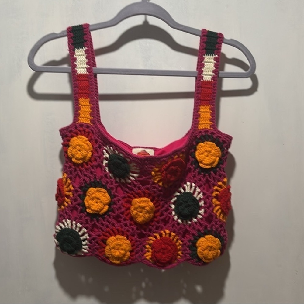 FARM RIO crochet floral cropped tank top
